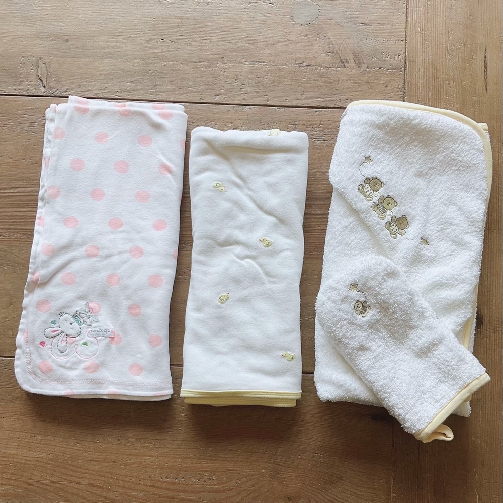Baby bath towel bundle